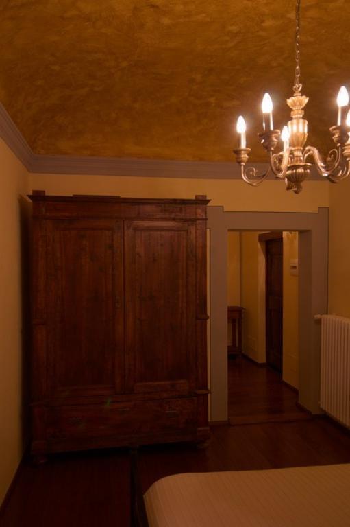 Locanda Guelfo Tredozio Rom bilde